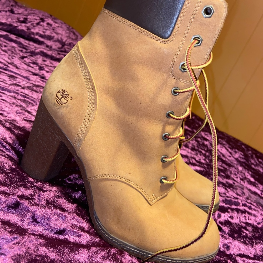 High heel Timberland boots